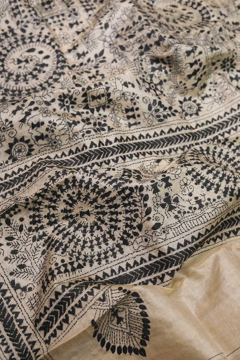 Embroidered Dupattas - Matkatus 