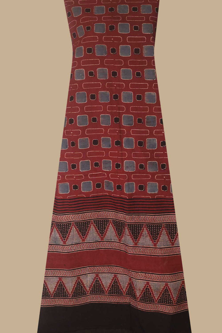 Ajrak Suits - Matkatus