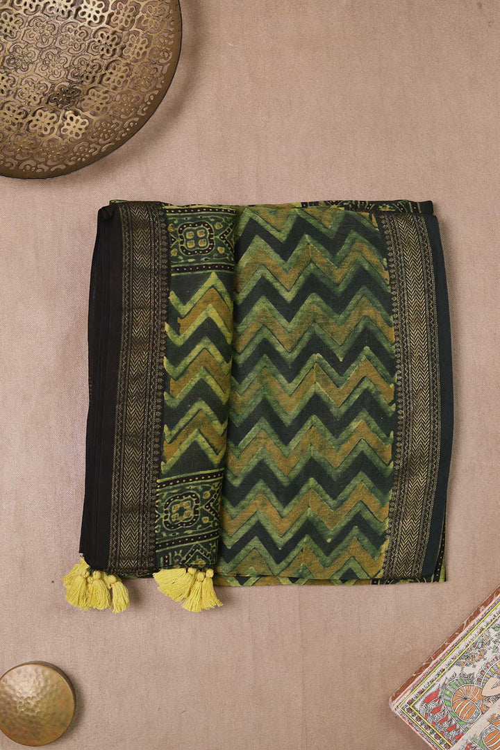 Top & Dupatta -Matkatus 