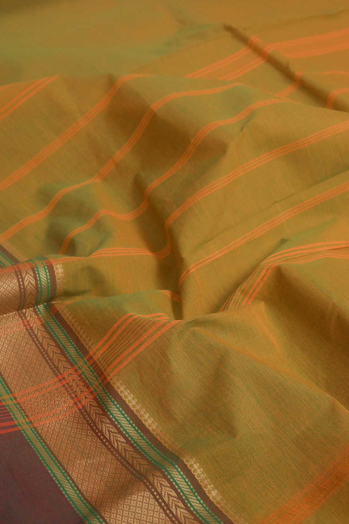 Sarees - Matkatus