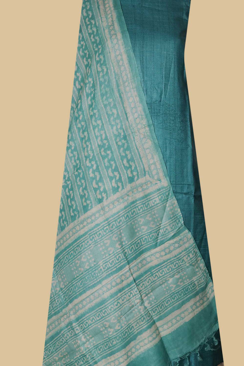 Top & Dupatta - Matkatus