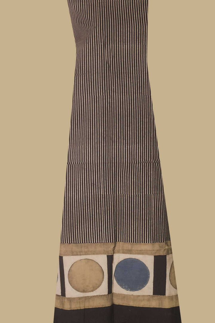 Ajrak Suits - Matkatus