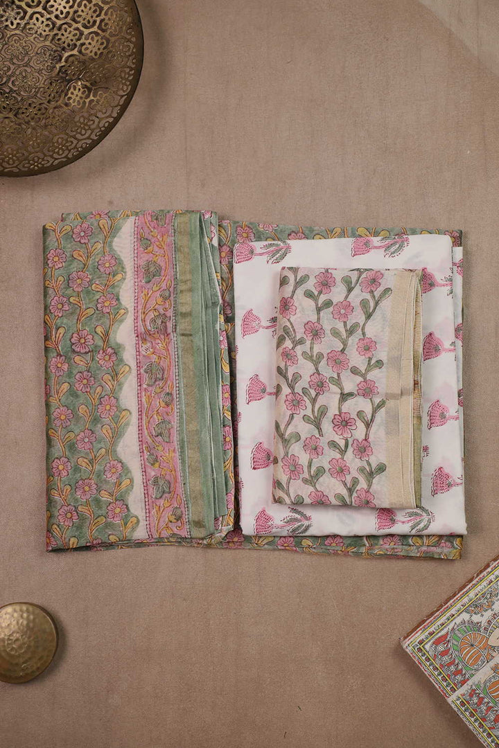 Unstitched Suits - Matkatus 