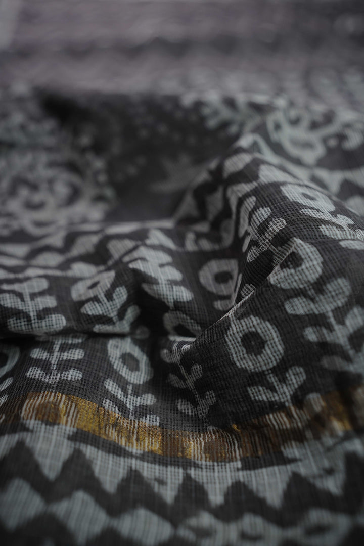 Cotton Sarees-Matkatus