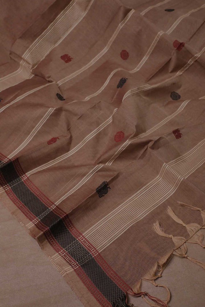 Dupattas - Matkatus 