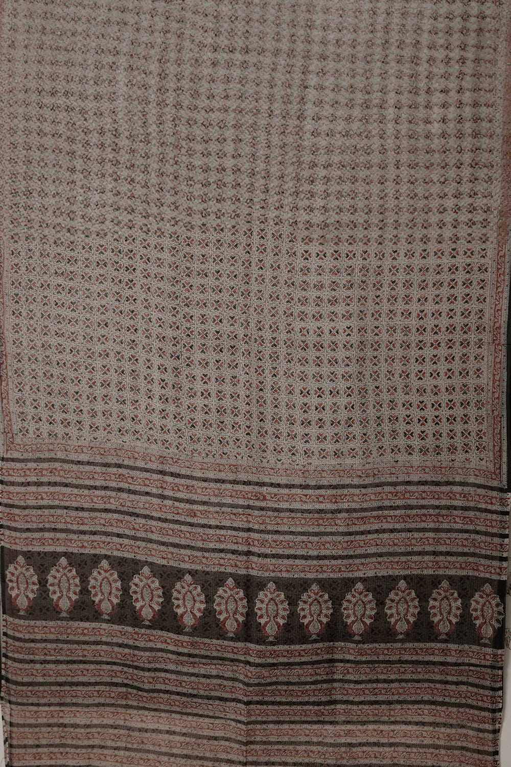Sarees - Matkatus