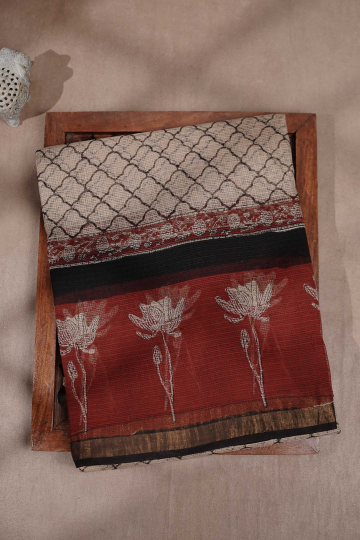 Sarees-Matkatus