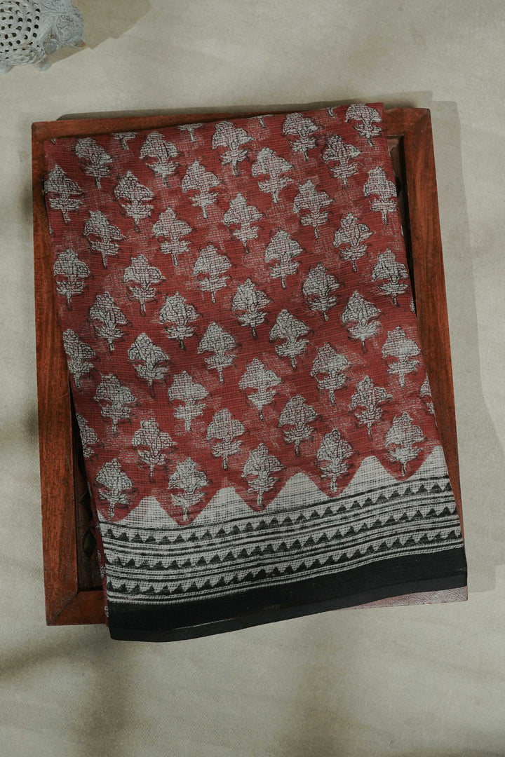 Block Printed Cotton Saree - Matkatus 