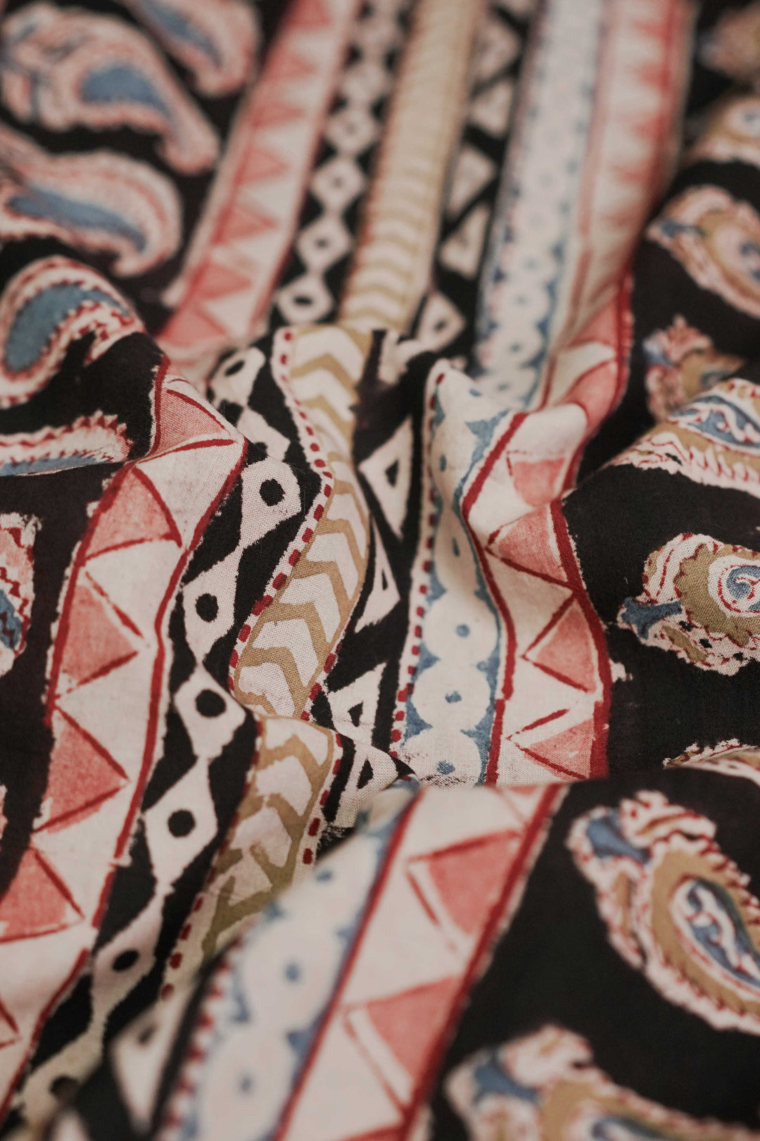 Paisley Patterned Printed kalamkari Cotton Fabric - 2.5m