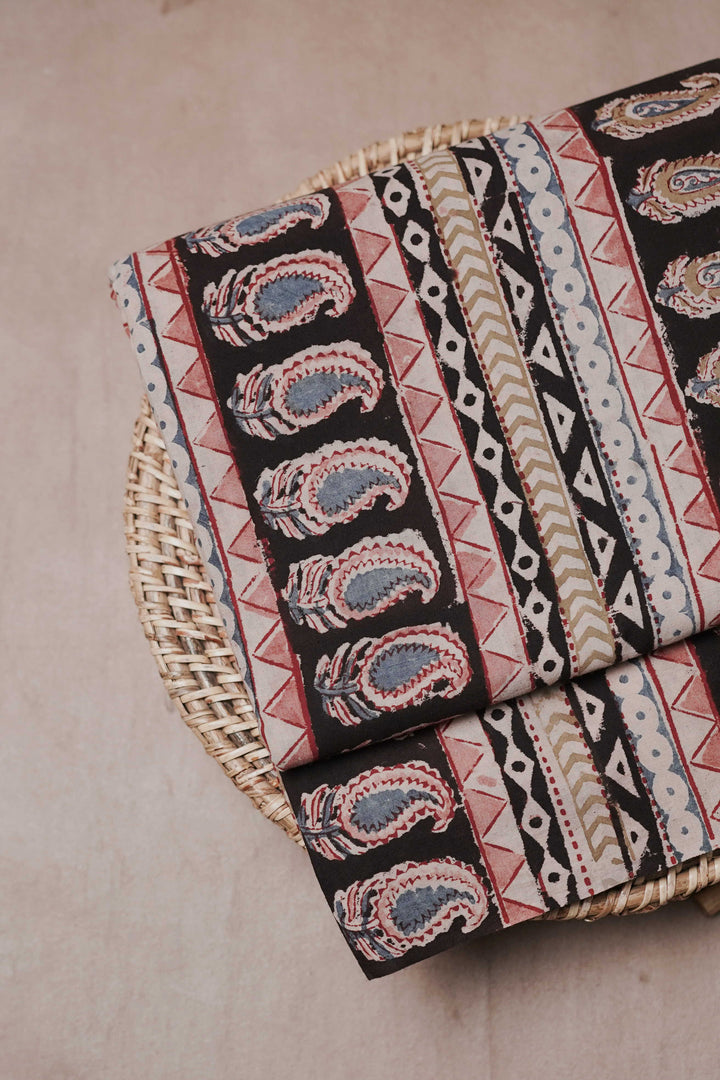 Paisley Patterned Printed kalamkari Cotton Fabric - 2.5m