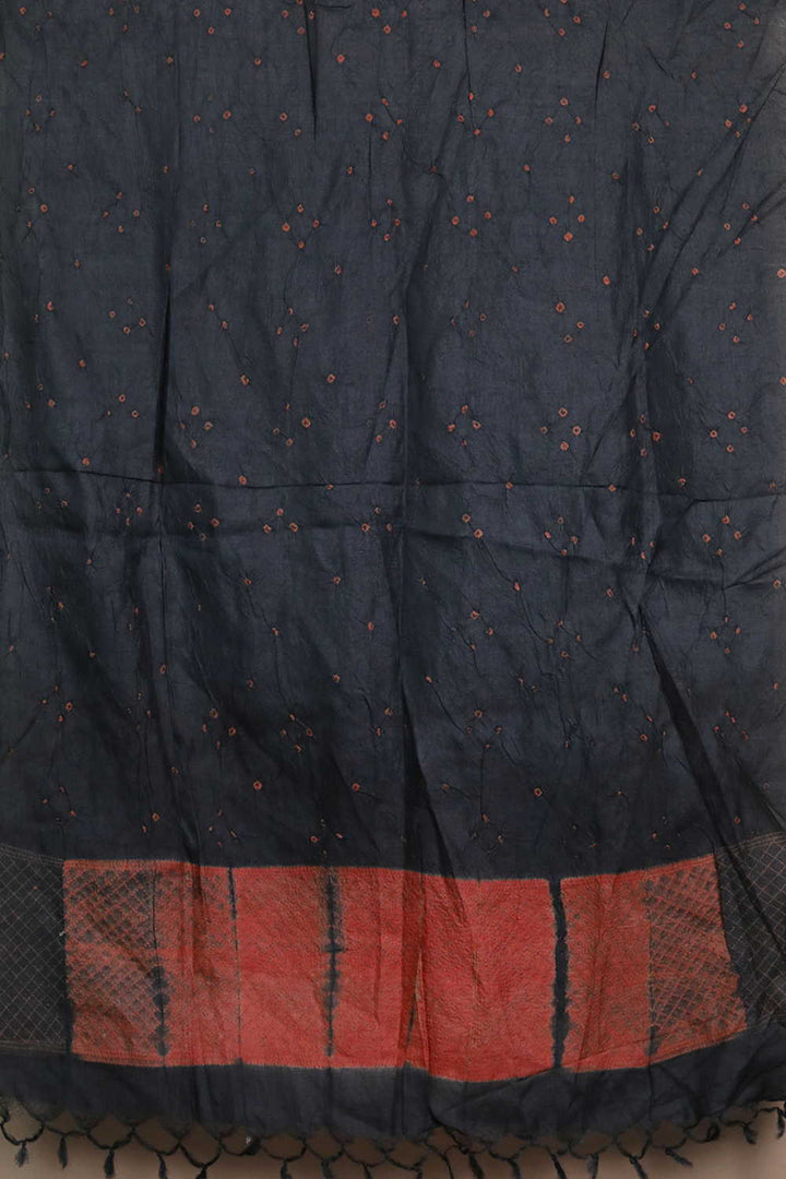 Dupattas - Matkatus