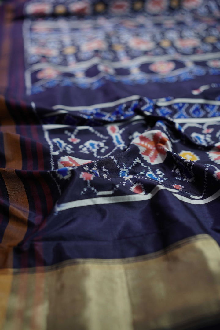 Sarees - Matkatus 
