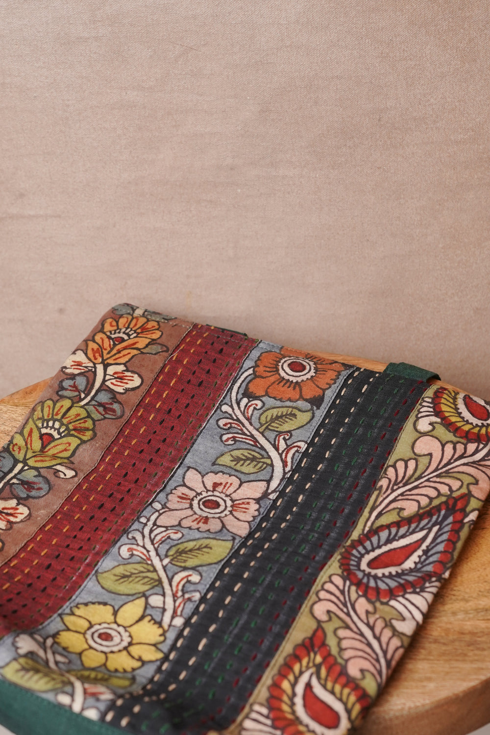 Painted Kalamkari Accessories - Matkatus 