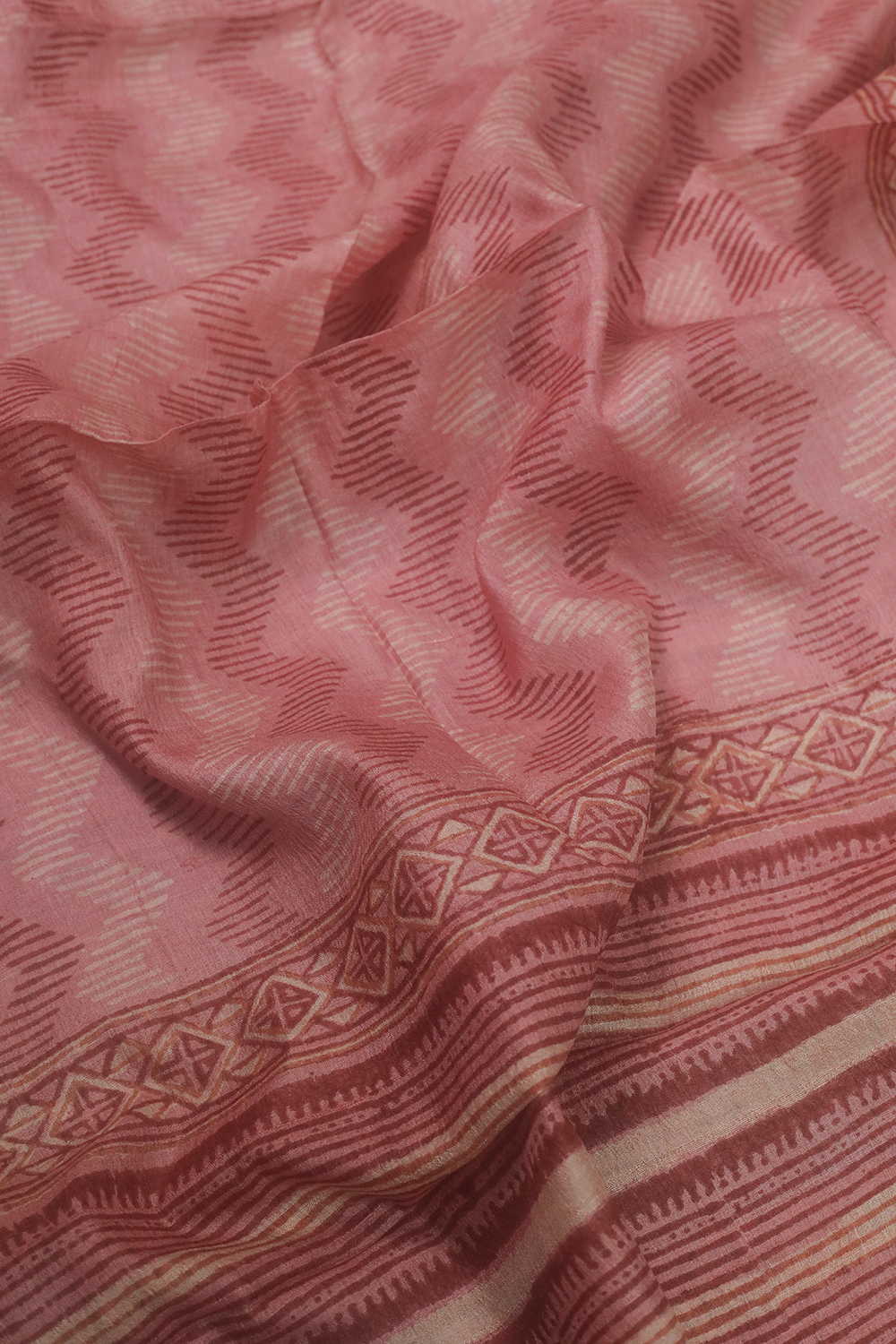 Silk Dupattas - Matkatus 