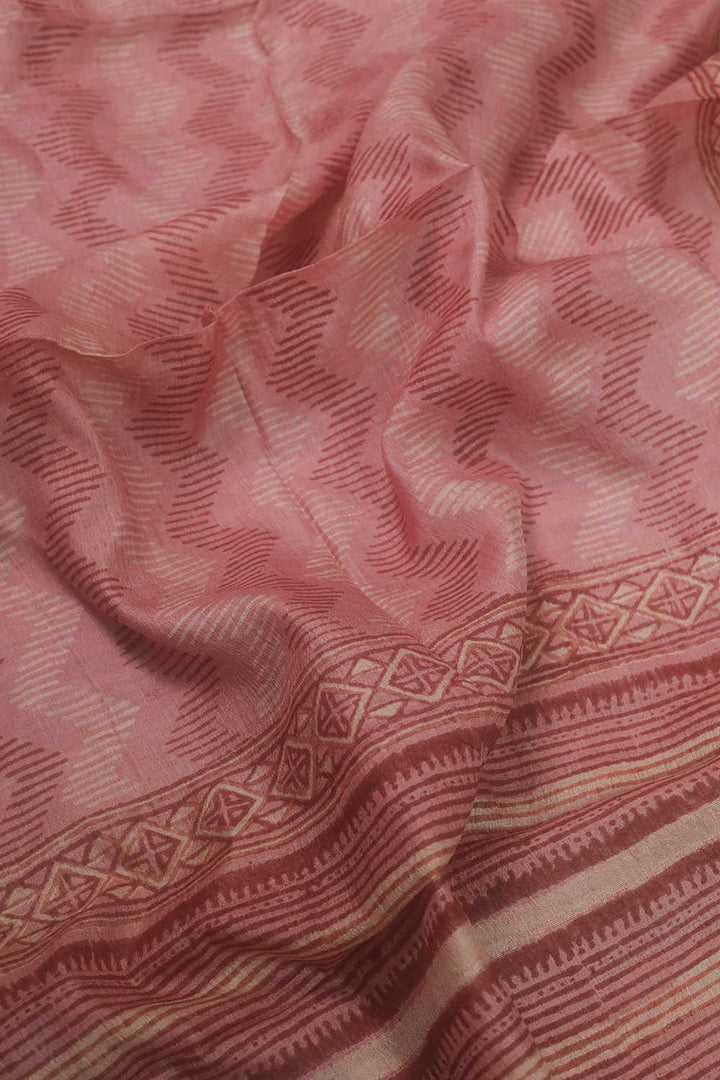 Silk Dupattas - Matkatus 