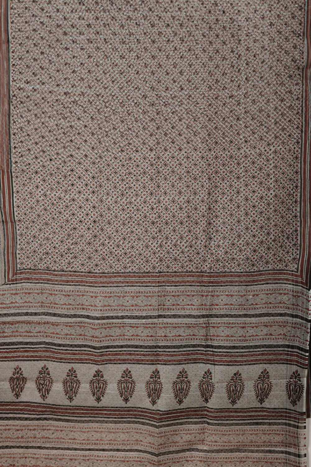 Sarees - Matkatus