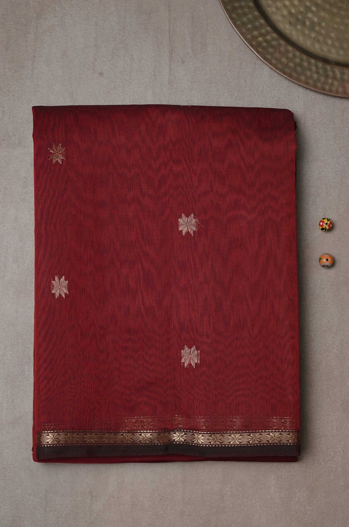 Sarees-Matkatus 
