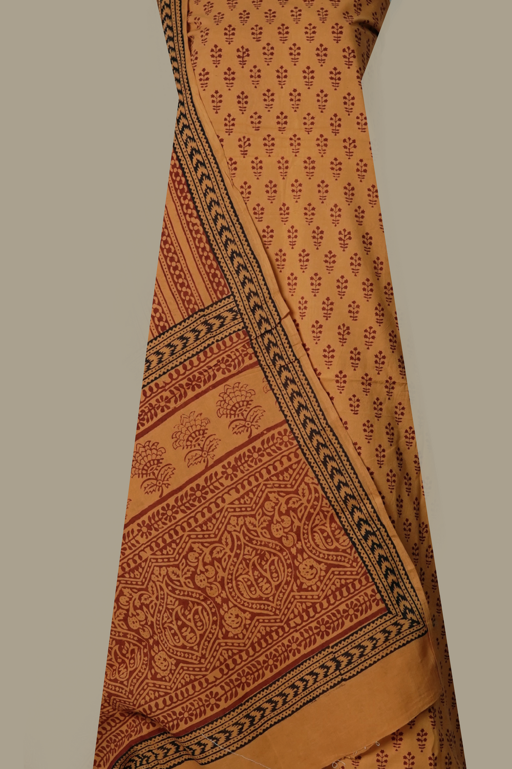 Unstitched Suits-Matkatus 