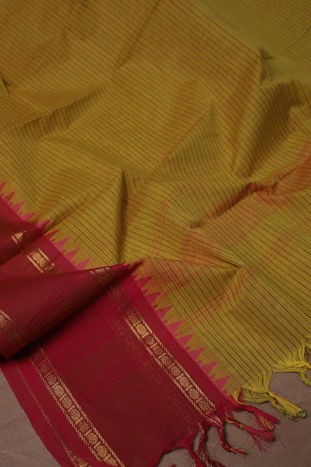 Cotton Dupattas - Matkatus 