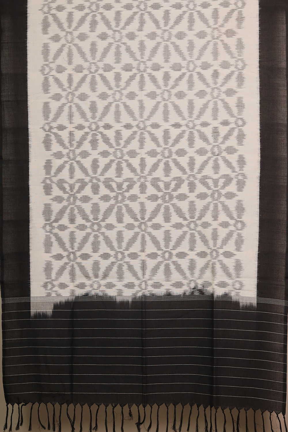 Cotton Dupatta - Matkatus 