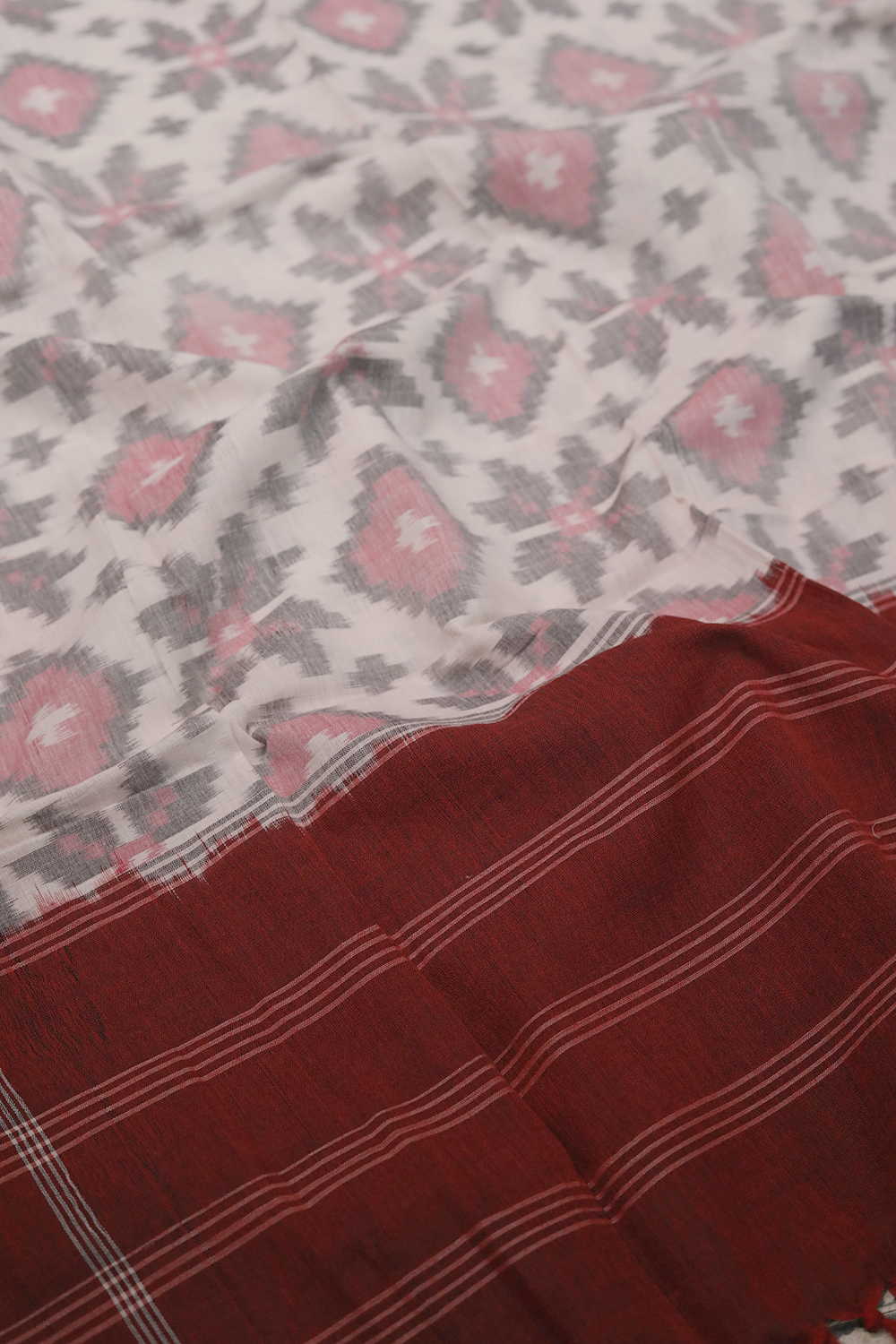 Ikat Cotton Dupatta - Matkatus 