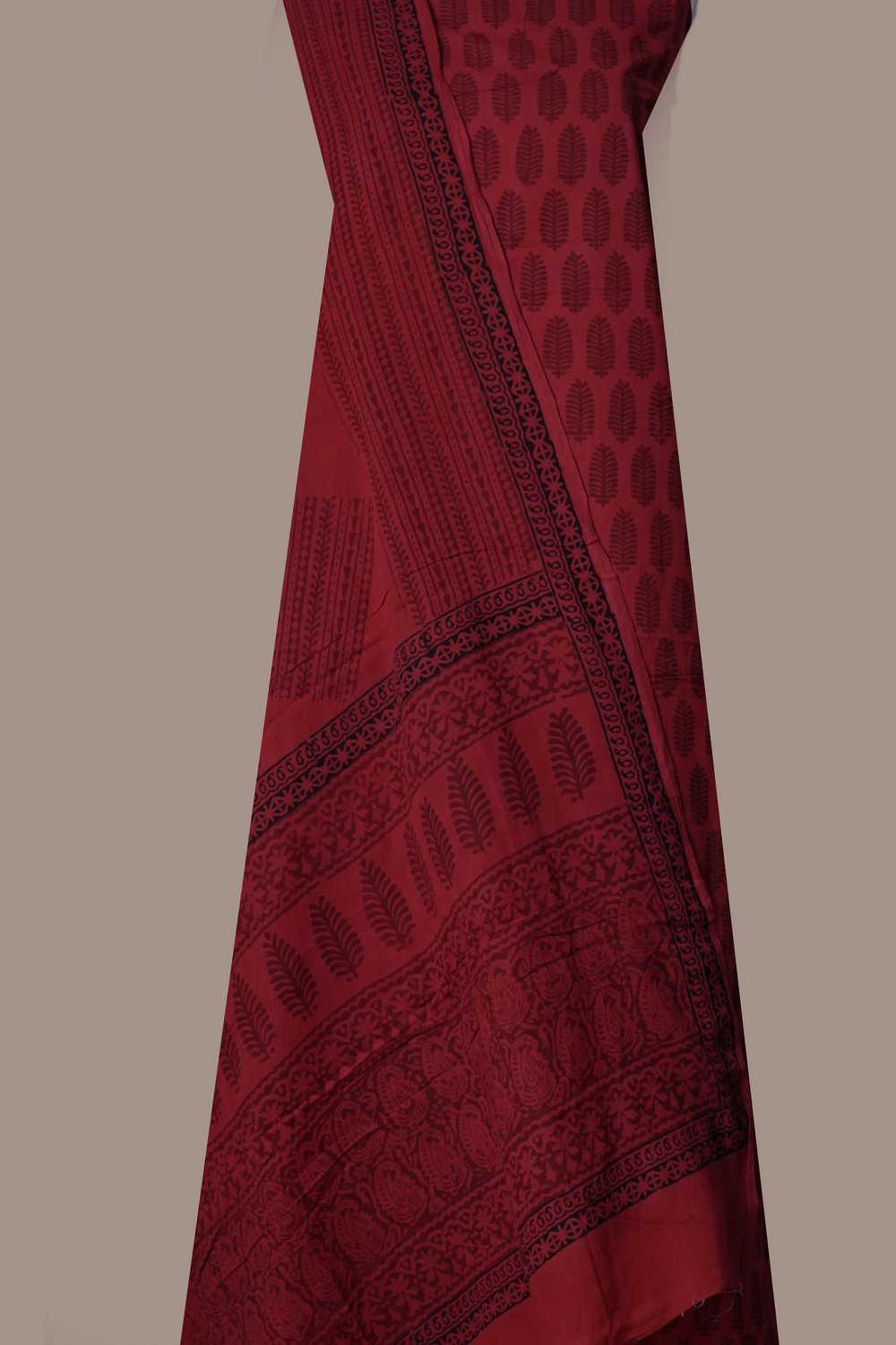 Unstitched Suits-Matkatus 