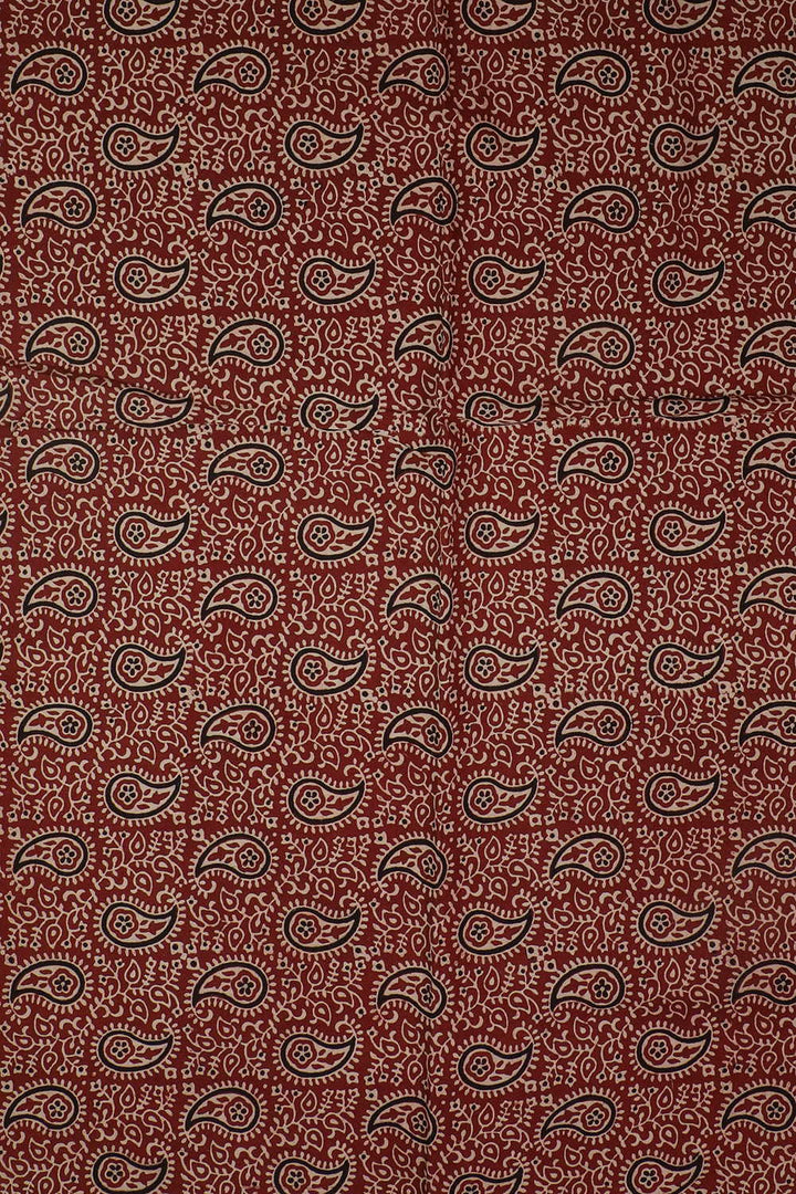 Unstitched Suits - Matkatus 