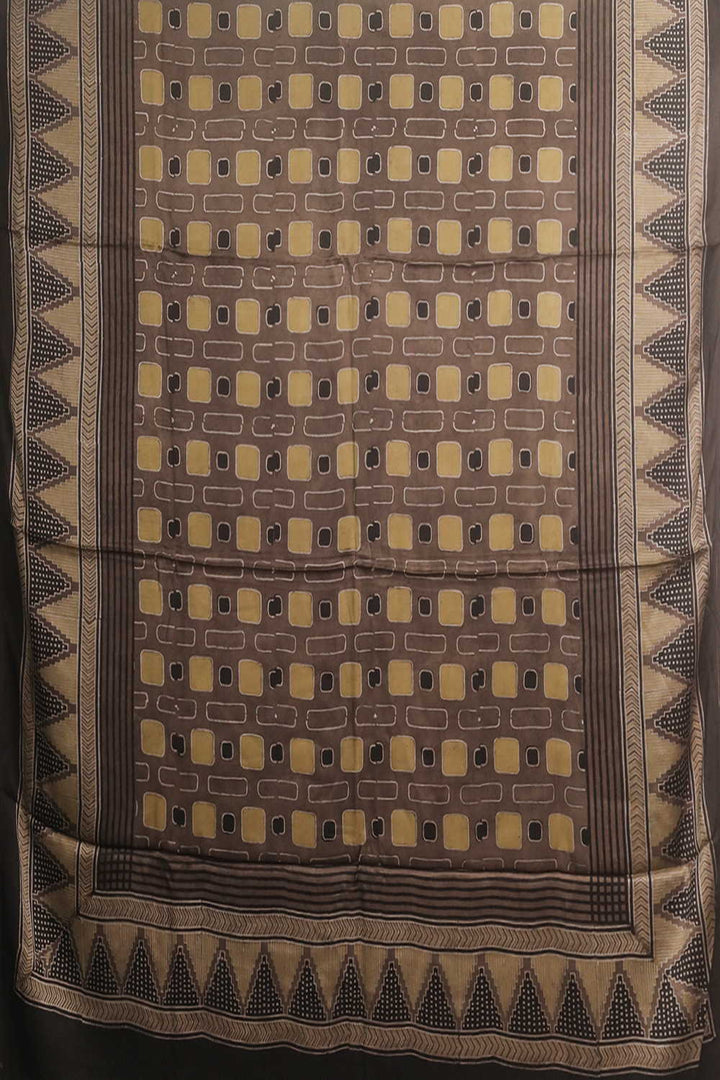 Ajrak Suits - Matkatus