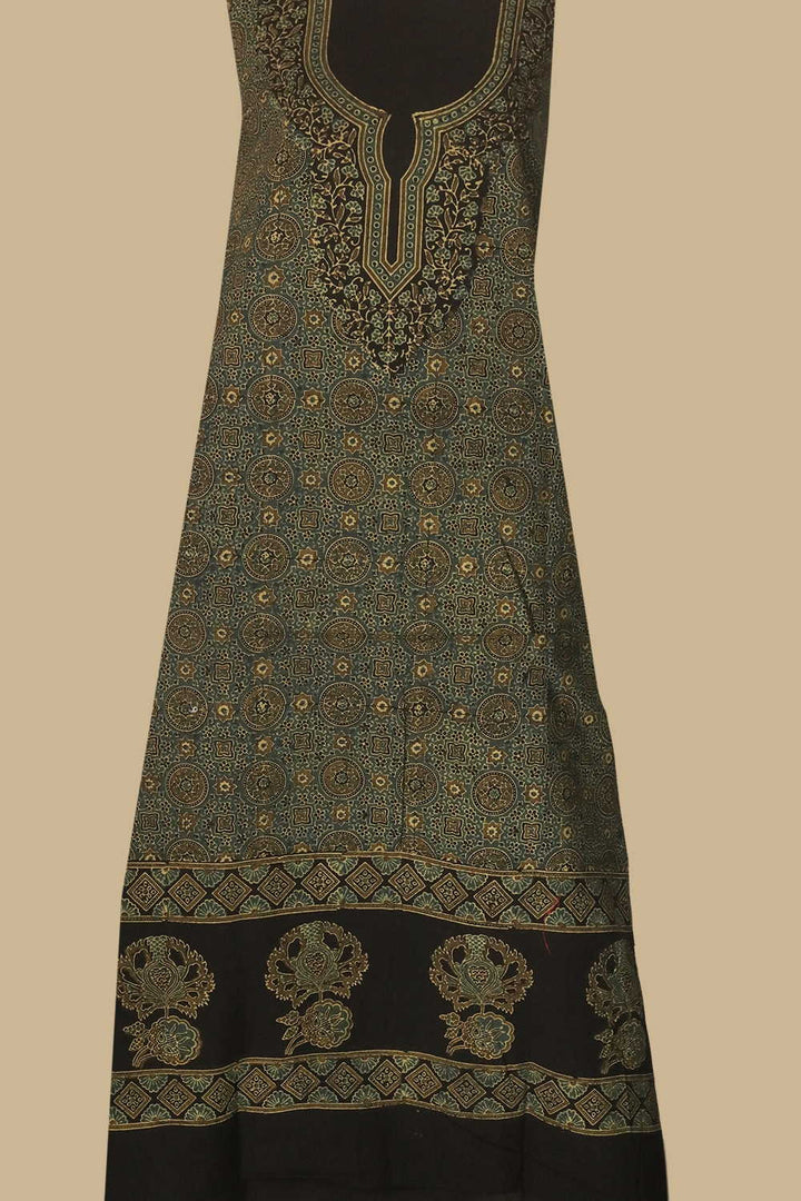 Ajrak Kaftan Fabric - Matkatus 