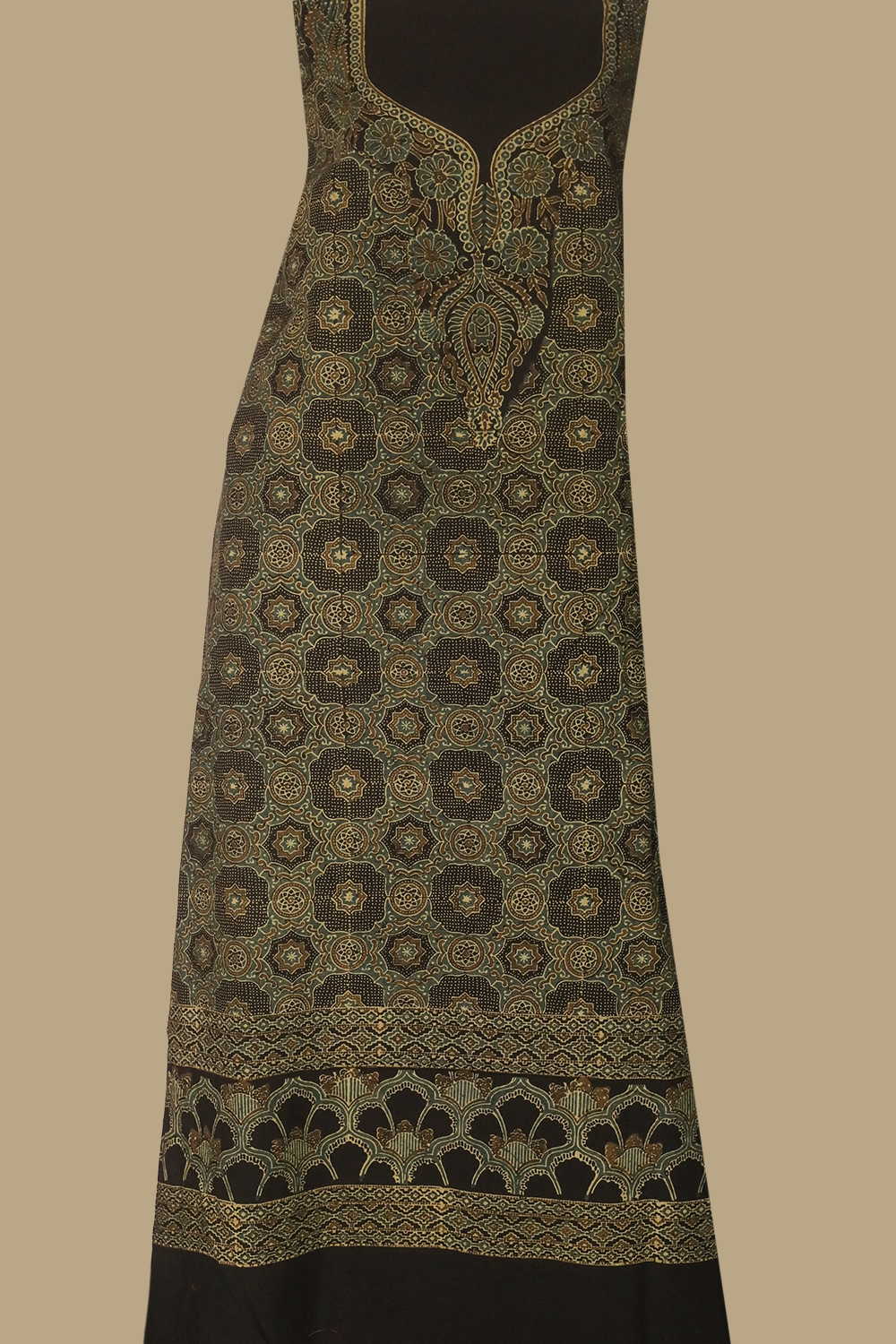 Ajrak Kaftan - Matkatus 