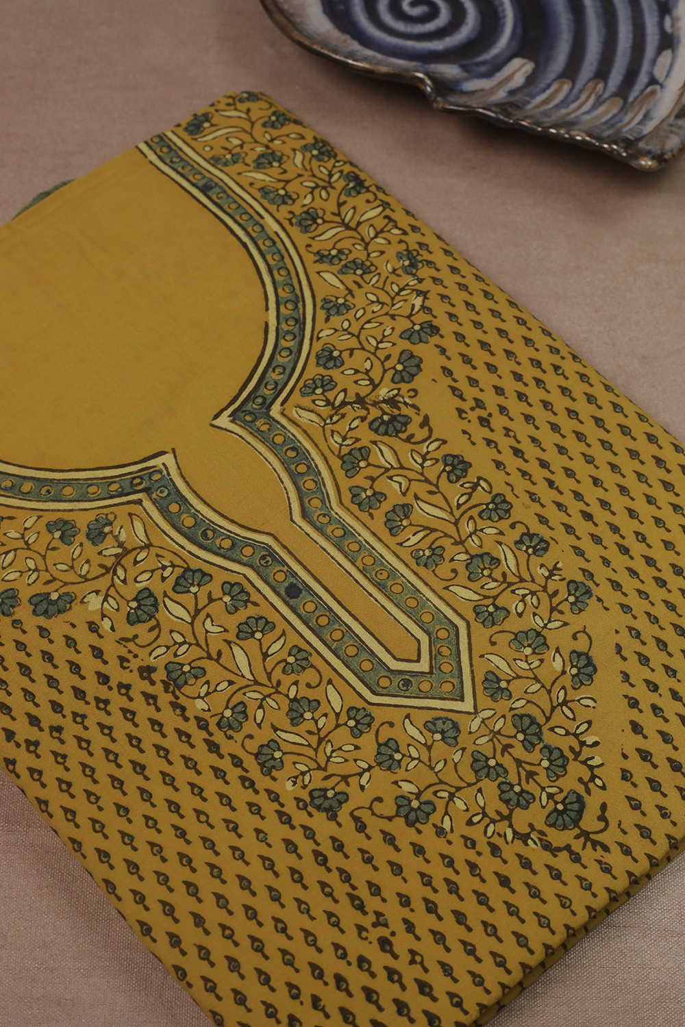 Ajrak Kaftan - Matkatus 
