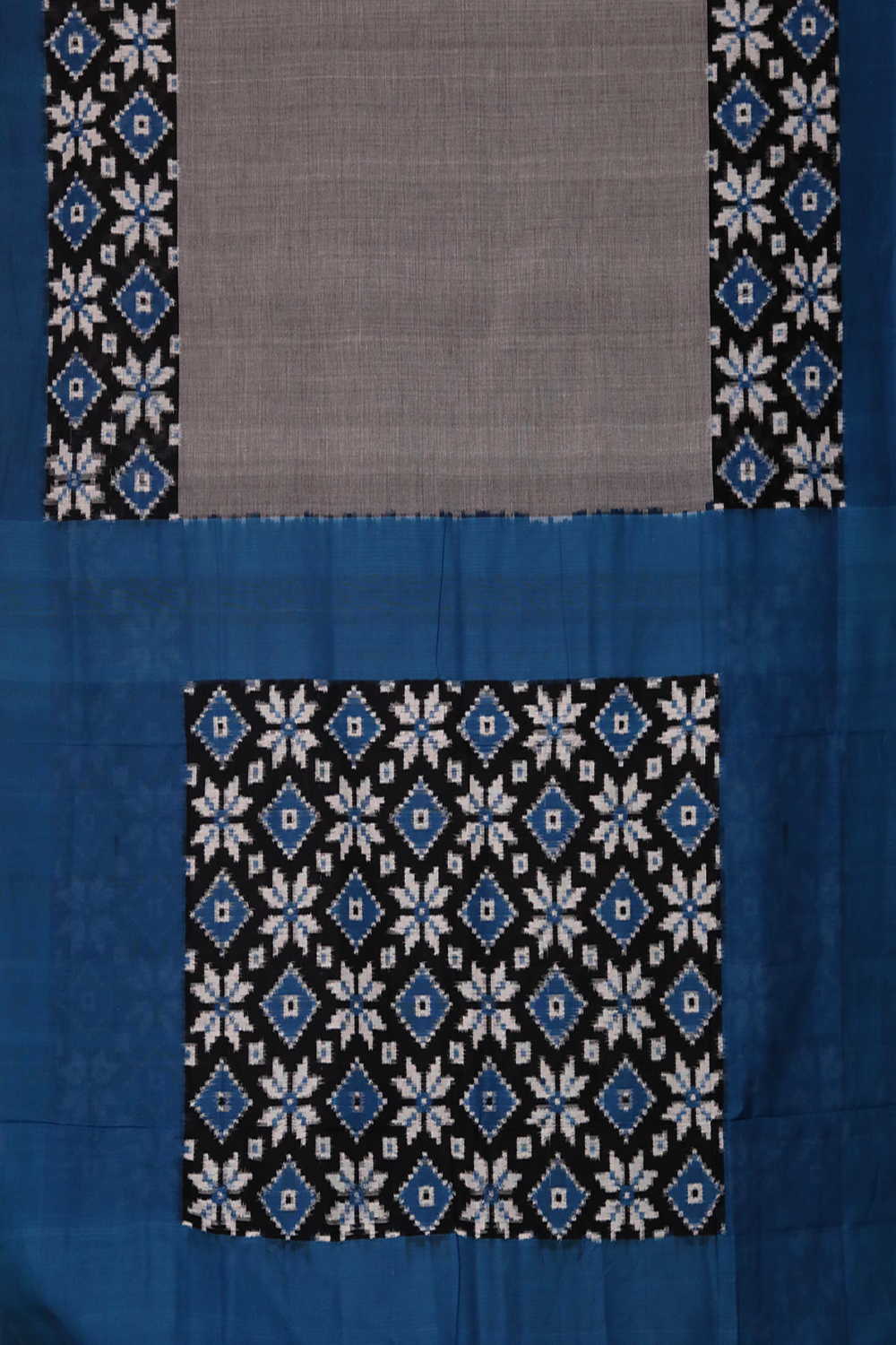 Ikat Saree - Matkatus 