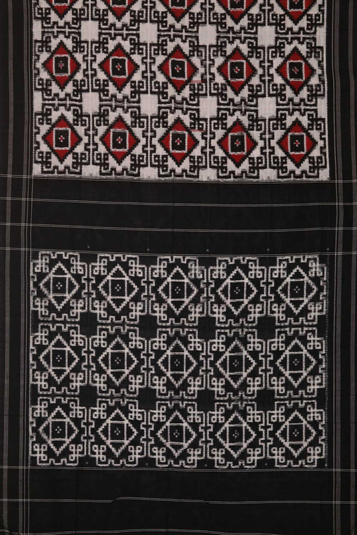 Ikat Saree - Matkatus 