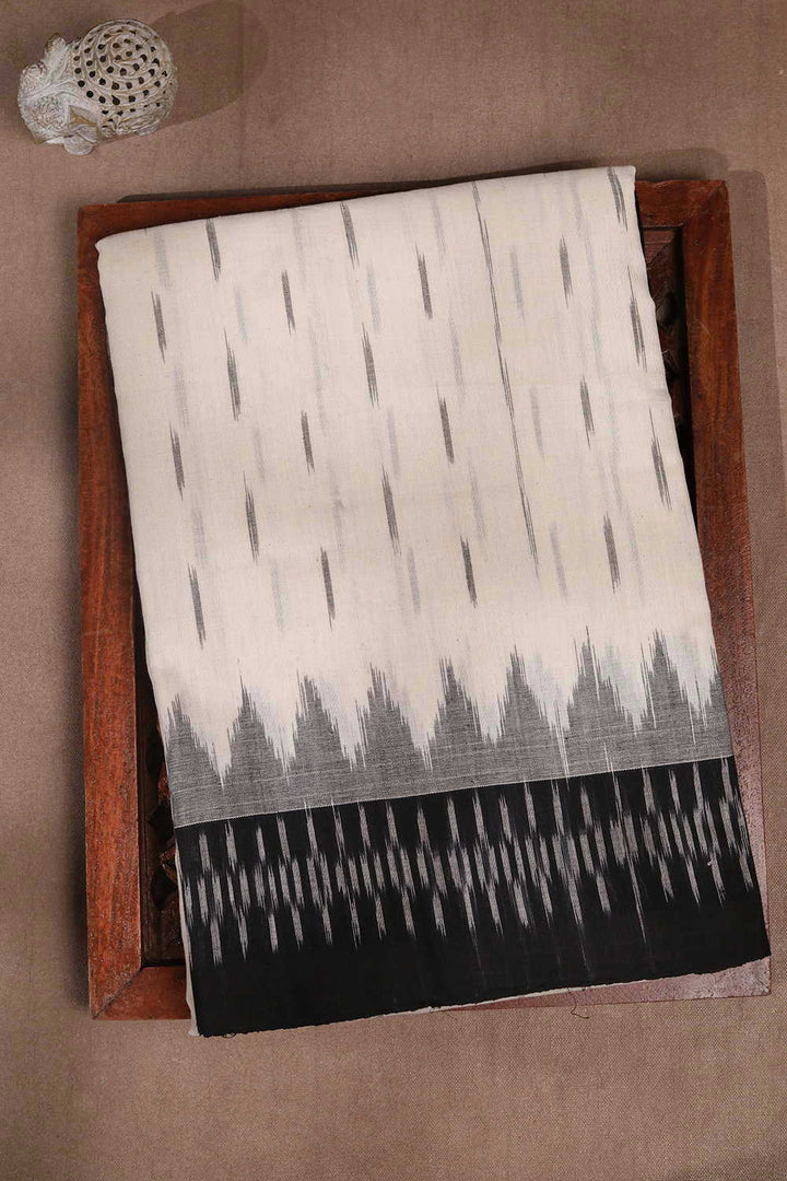 Saree - Matkatus 