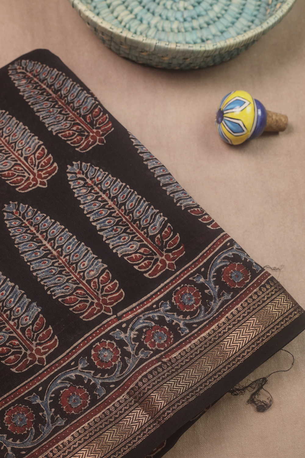Ajrak Sarees - Matkatus 