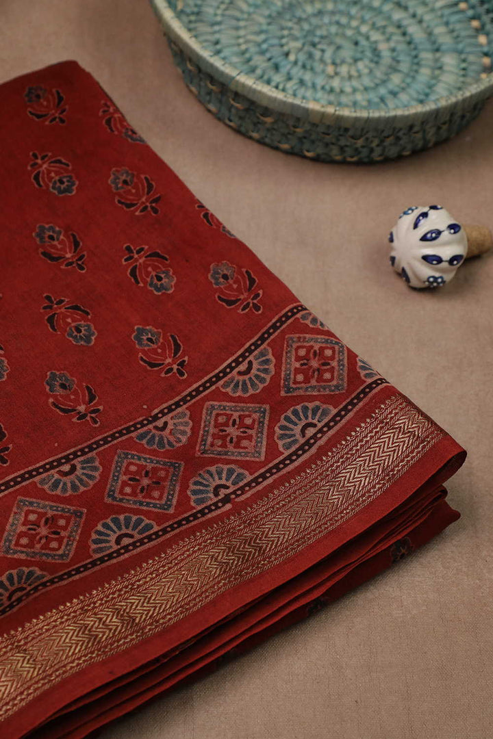 Ajrak Saree - Matkatus 