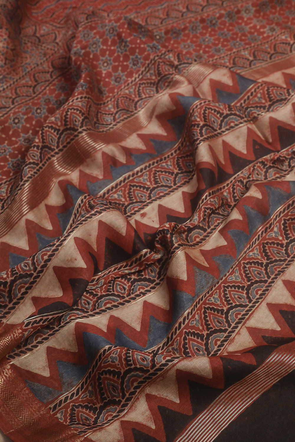 Ajrak Sarees - Matkatus 
