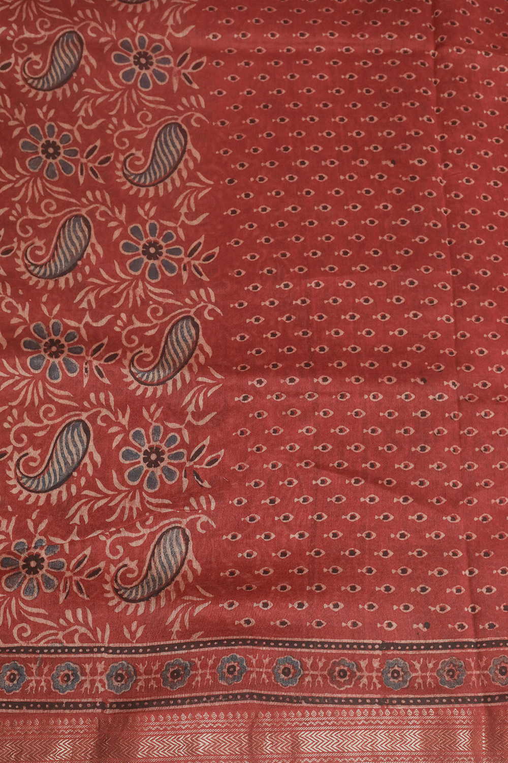 Sarees - Matkatus 