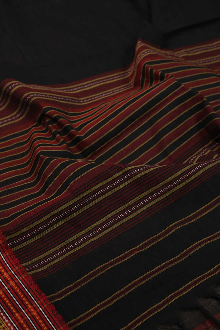 Sarees - Matkatus 