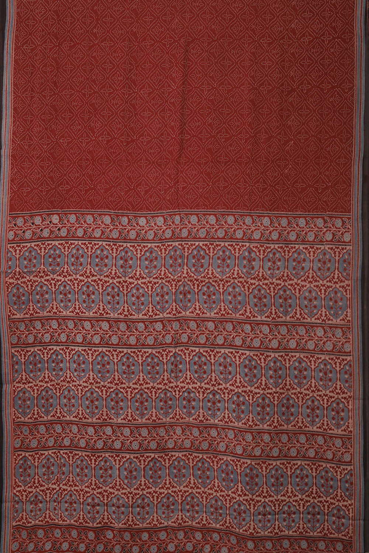 Sarees - Matkatus 