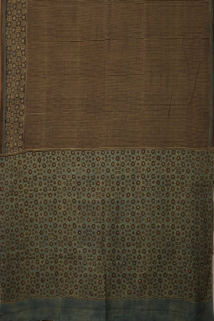 Sarees - Matkatus 