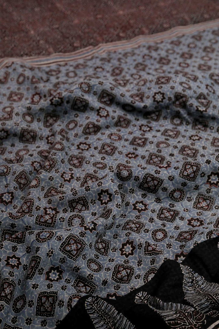 Block Printed Sarees - Matkatus 