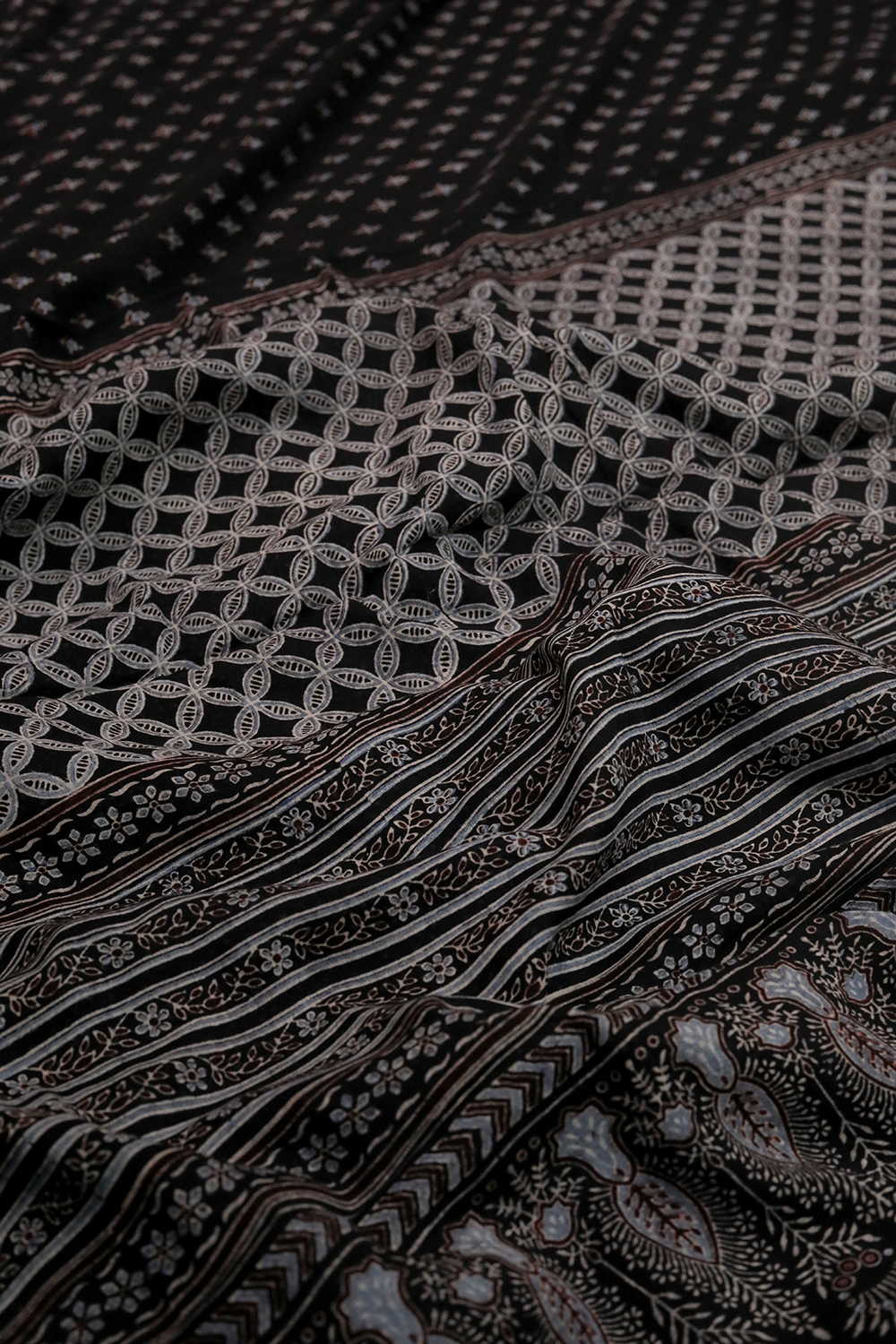 Block Printed Sarees - Matkatus 