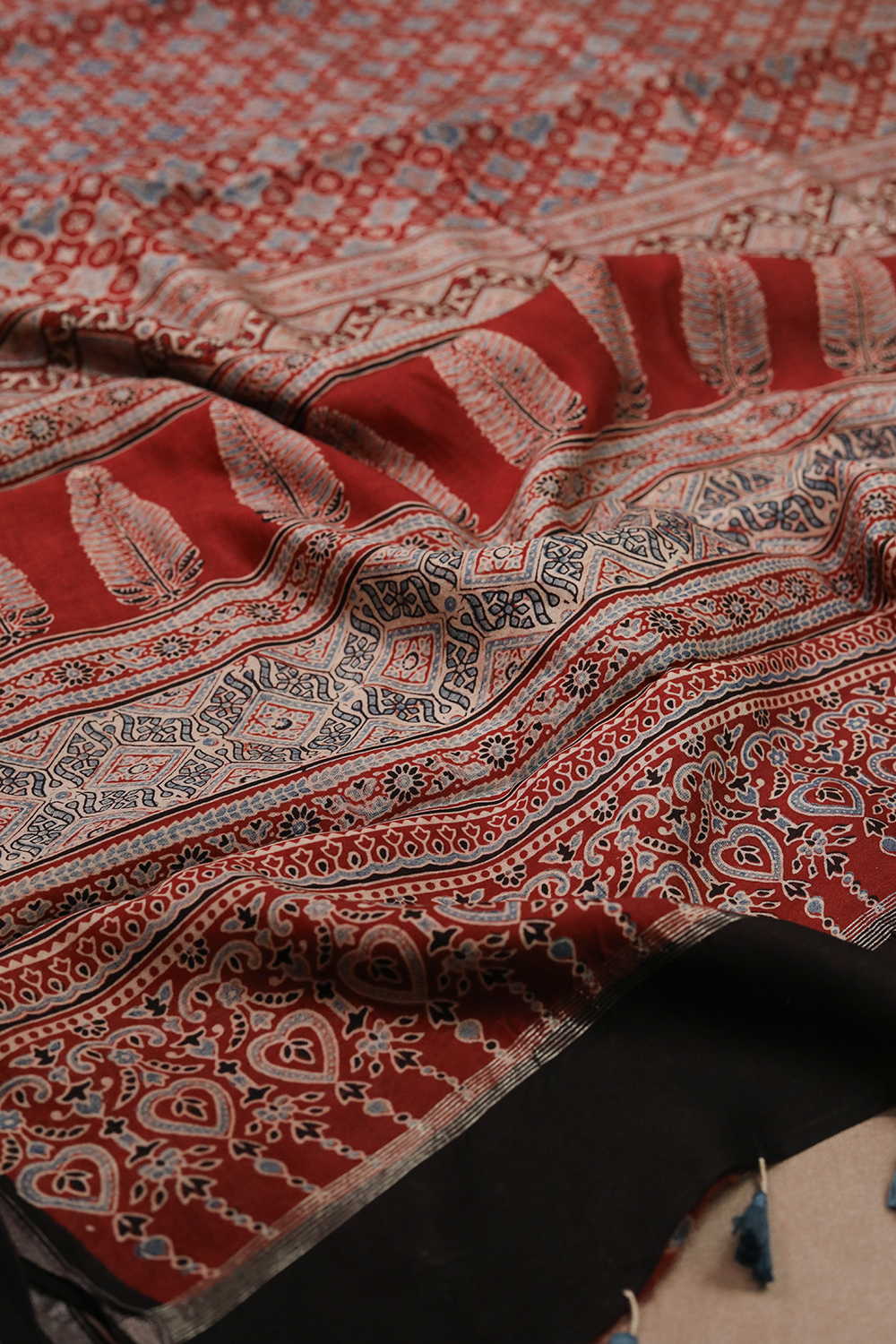 Sarees - Matkatus