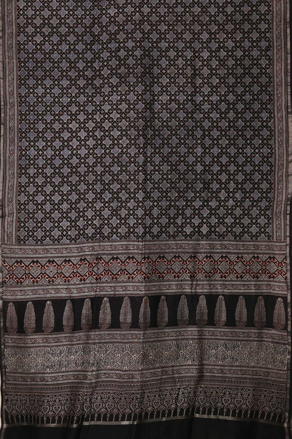 Ajrak Sarees - Matkatus 