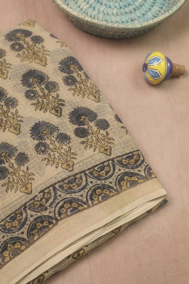 Ajrak Sarees - Matkatus 