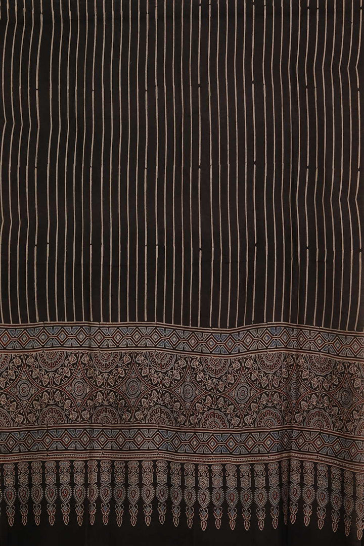 Top & Dupatta - Matkatus 