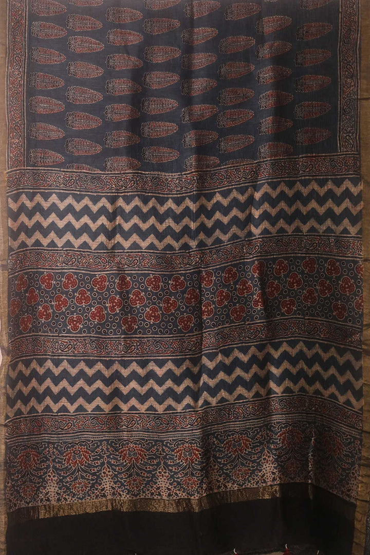 Sarees - Matkatus 