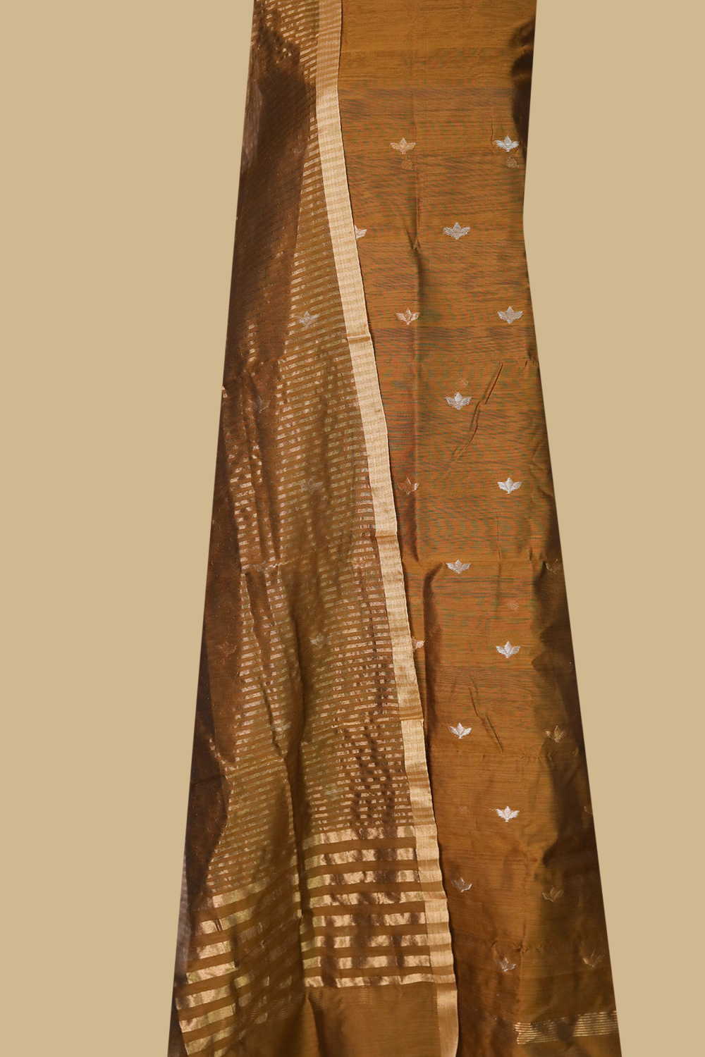 Top & Dupatta - Matkatus 