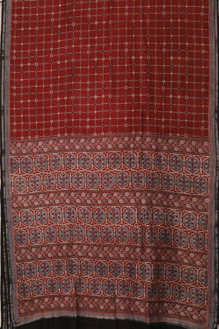 Ajrak Sarees - Matkatus 